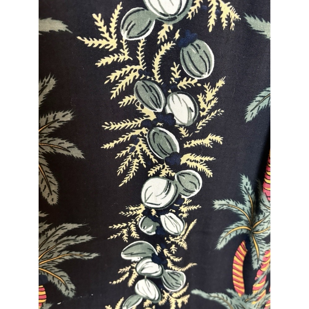 Vintage Hawaiian Camp Shirt Identical to Alton Brown Good Eats Shirt Season 1 - Picture 4 of 10